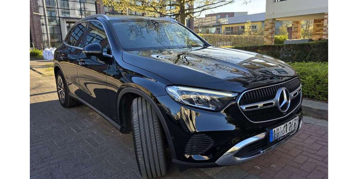 Mercedes-Benz GLC 220 29.000 km 43.999 &euro; Hamburg 22767