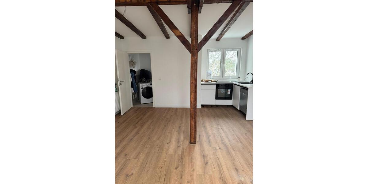 Dachgeschoßwohnung Hamburg Niendorf - 3 Zimmer, 65 m&sup2;, 1.560&euro; | Angebot:25136855