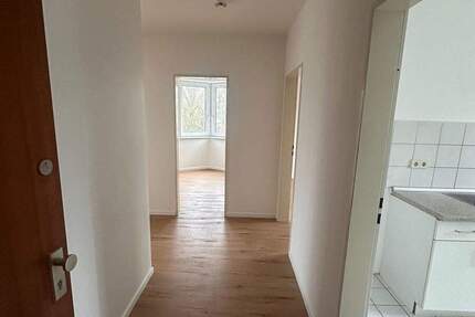 Wohnung Hamburg Farmsen-Berne - 2 Zimmer, 64 m&sup2;, 650&euro; | Angebot:25777814