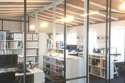 Gewerbeobjekt Hamburg Altona-Nord - 300&euro; | Angebot:23176830