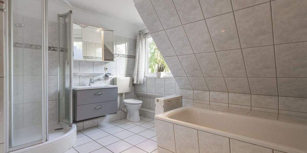 Doppelhaushälfte Kaltenkirchen - 4 Zimmer, 102 m&sup2;, 398.000&euro; | Angebot:25676180