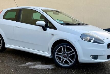 Fiat Grande Punto 99.887 km 4.999 &euro; Hamburg 20537