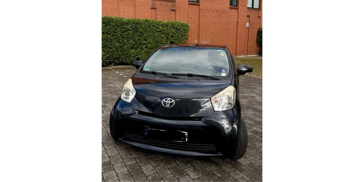 Toyota IQ 134.592 km 3.950 &euro; Hamburg 22089