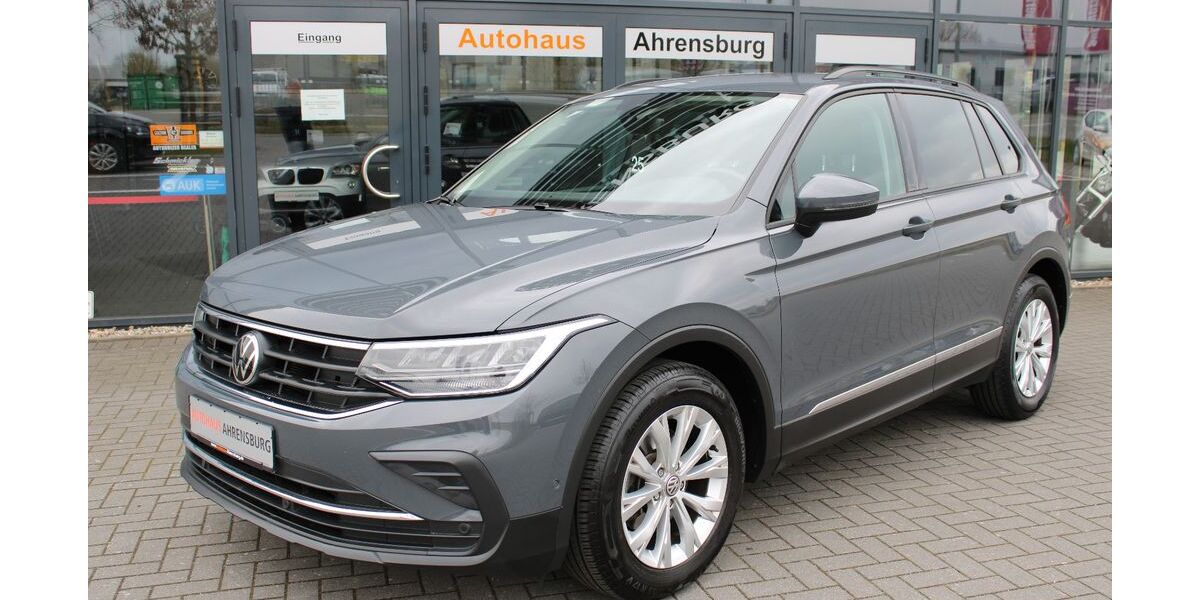 VW Tiguan 84.112 km 22.970 &euro; Ahrensburg 22926