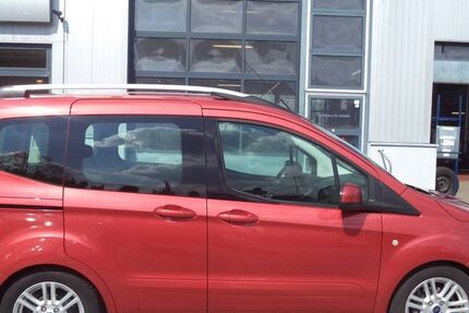 Ford Tourneo Courier 93.064 km 9.880 &euro; Henstedt-Ulzburg 24558