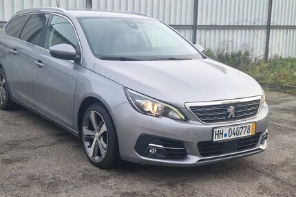 Peugeot 308 134.260 km 9.999 &euro; Hamburg 20539