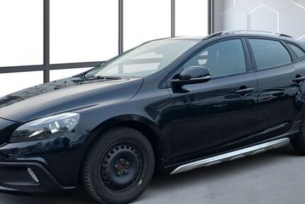 Volvo V40 122.800 km 9.985 &euro; Pinneberg 25421