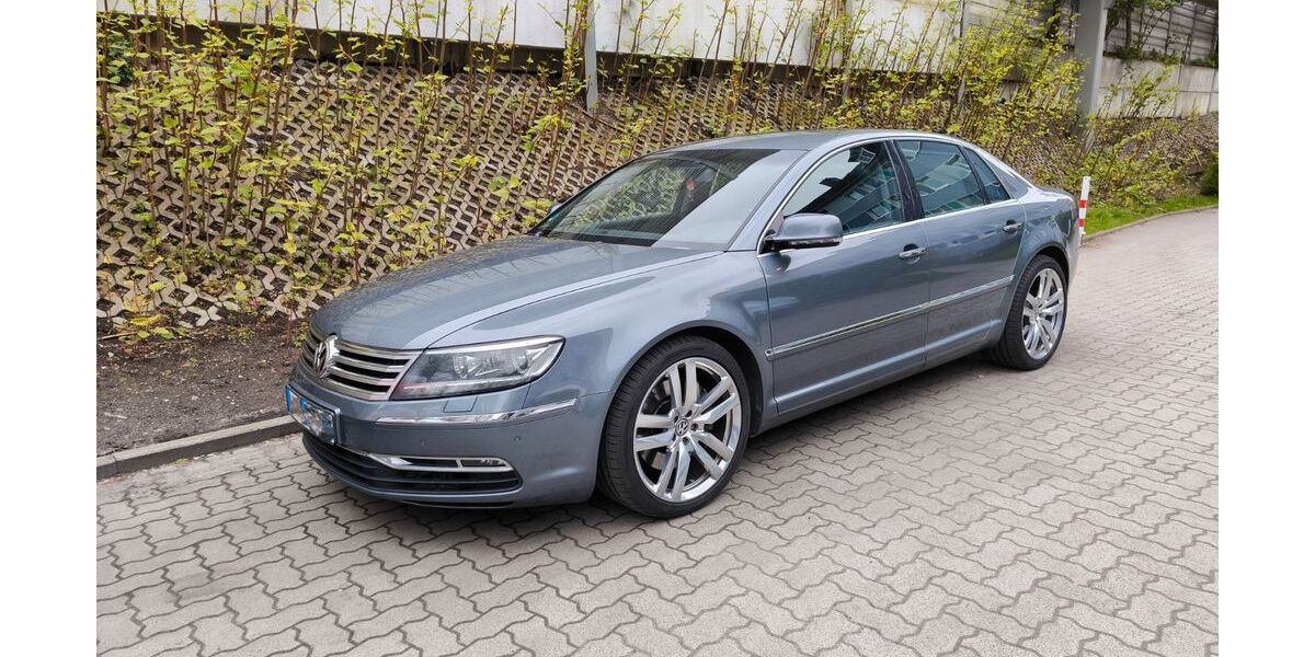 VW Phaeton 214.000 km 14.500 &euro; Osteinbek 22113
