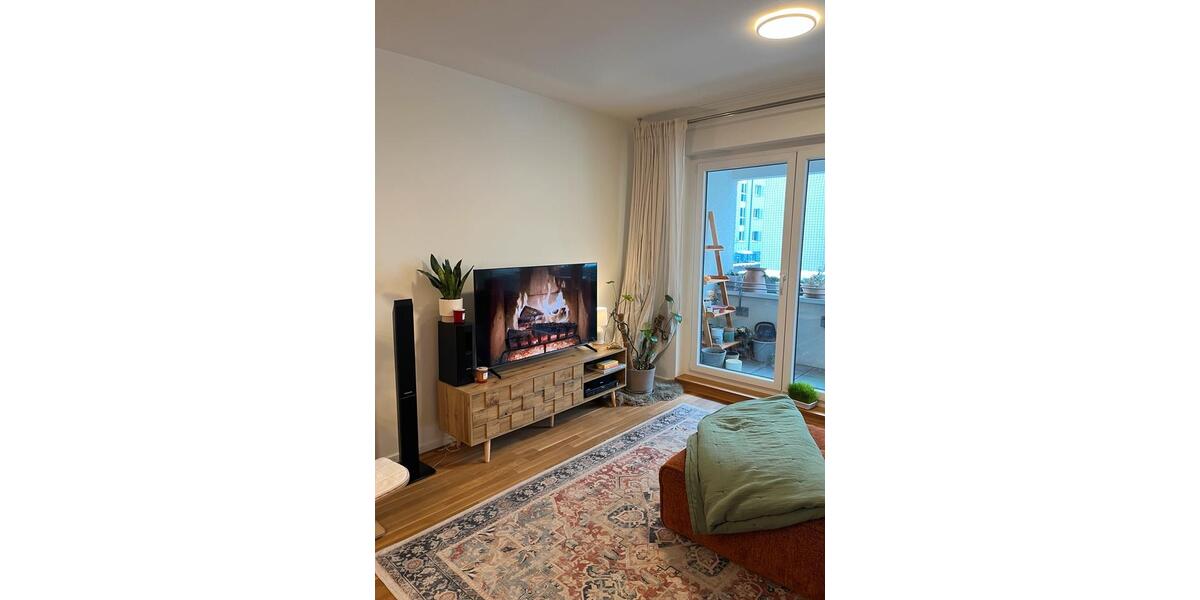 Etagenwohnung Hamburg Hamburg-Mitte - 3 Zimmer, 83 m&sup2;, 1.500&euro; | Angebot:25856720