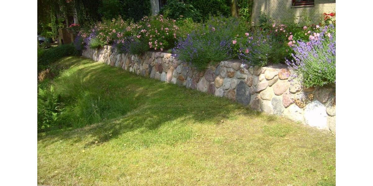 Einfamilienhaus Uetersen - 7 Zimmer, 180 m&sup2;, 490.000&euro; | Angebot:25809481