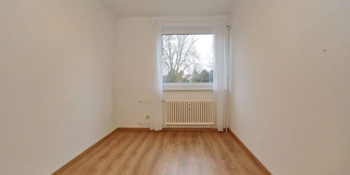 Etagenwohnung Kaltenkirchen - 3 Zimmer, 90 m&sup2;, 249.000&euro; | Angebot:25743514