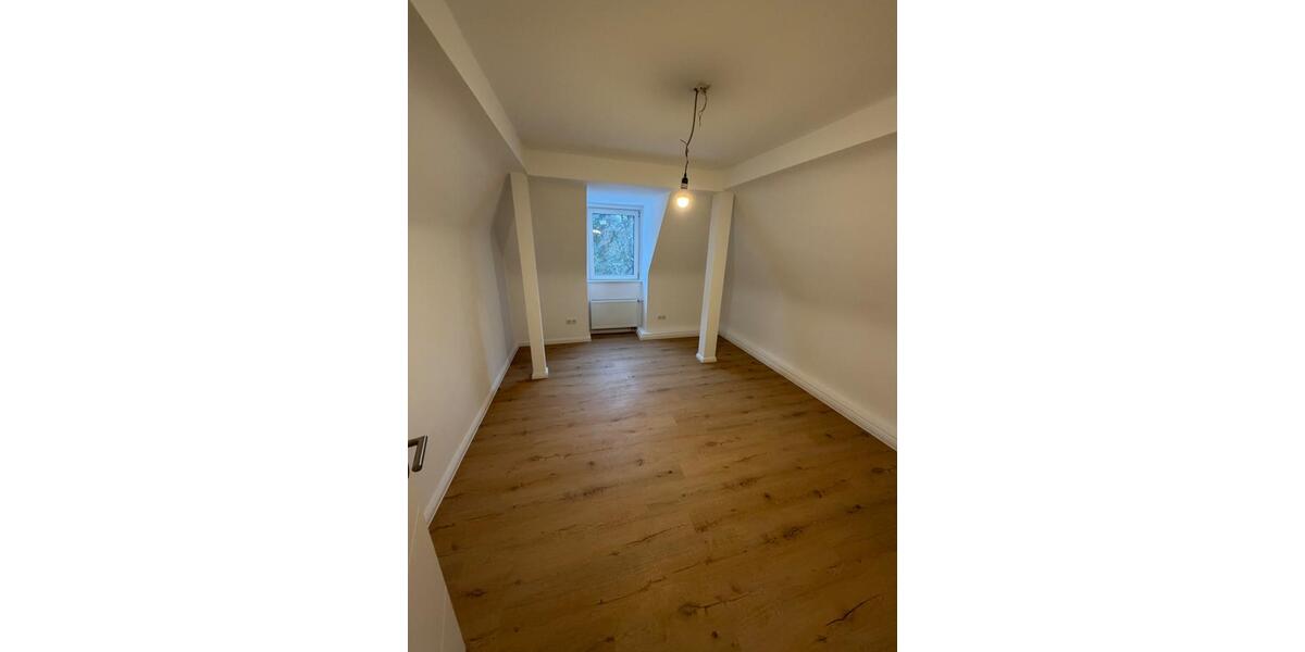 Erdgeschoßwohnung Hamburg Harburg - 4 Zimmer, 82 m&sup2;, 1.550&euro; | Angebot:25838900