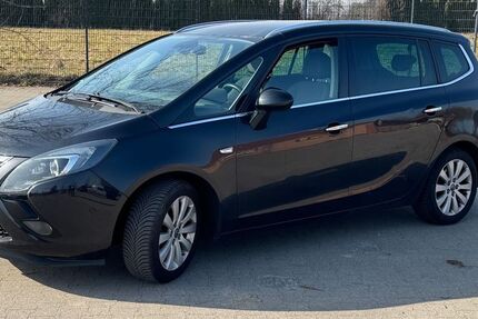 Opel Zafira Tourer 108.000 km 5.500 &euro; Hasloh 25474