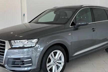 Audi Q7 108.000 km 37.980 &euro; Hamburg 22043