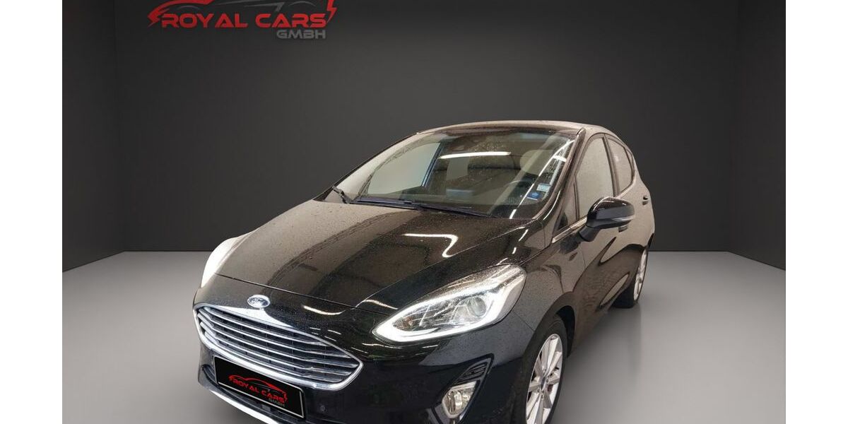 Ford Fiesta 121.084 km 11.990 &euro; Hamburg 22111