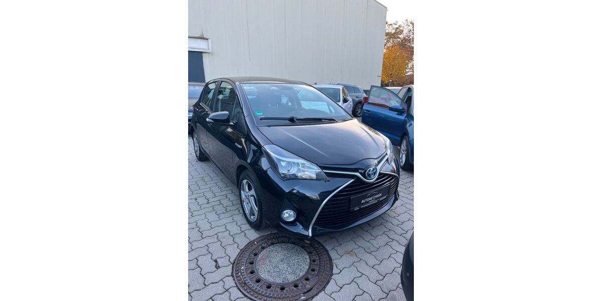 Toyota Yaris 125.000 km 10.900 &euro; Hamburg 20537