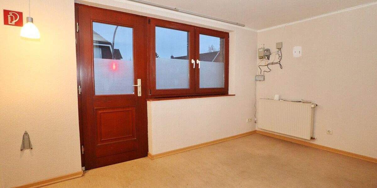 Einfamilienhaus Bad Oldesloe Schlamersdorf - 7 Zimmer, 172 m&sup2;, 349.000&euro; | Angebot:25820863
