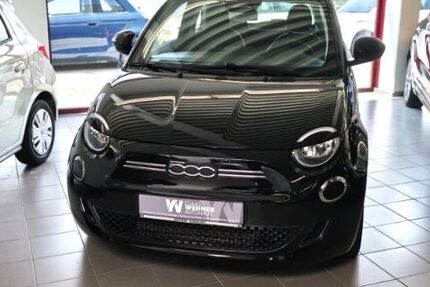 Fiat 500e 14.871 km 14.900 &euro; Hamburg 22525