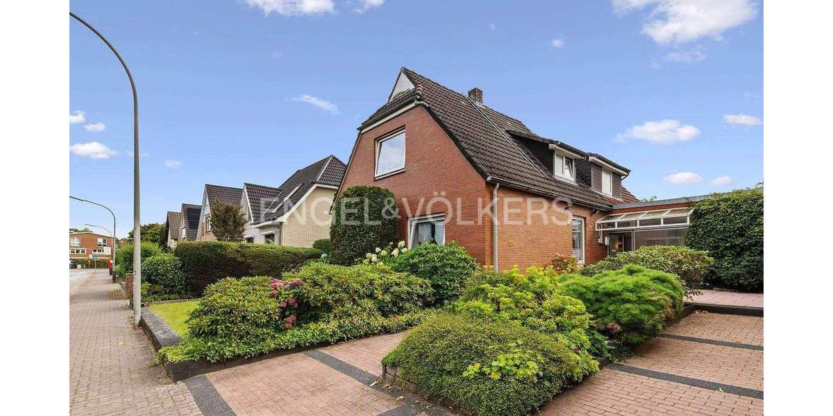 Einfamilienhaus Norderstedt Garstedt - 9 Zimmer, 317 m&sup2;, 1.100.000&euro; | Angebot:25701916