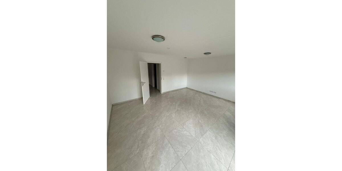 Reihenmittelhaus Hamburg Eißendorf - 6 Zimmer, 155 m&sup2;, 2.300&euro; | Angebot:25820930