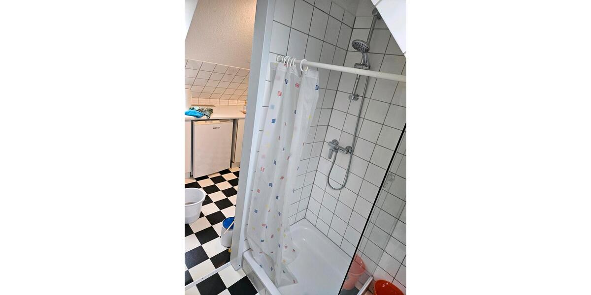 Dachgeschoßwohnung Lasbek - 1 Zimmer, 30 m&sup2;, 480&euro; | Angebot:25638507