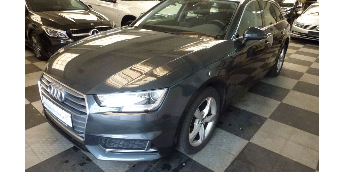 Audi A4 233.310 km 9.880 &euro; Hamburg 22087