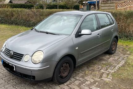 VW Polo 144.319 km 2.799 &euro; Hamburg 20459