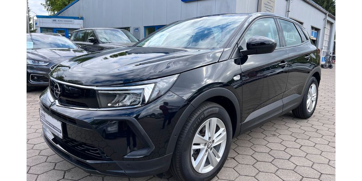 Opel Grandland (X) 10.950 km 18.490 &euro; Elmshorn 25335