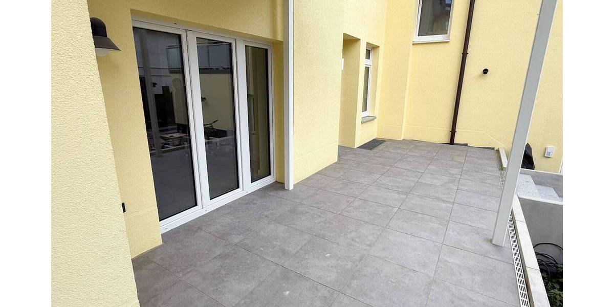 Etagenwohnung Hamburg / Rissen Rissen - 4 Zimmer, 113 m&sup2;, 2.185&euro; | Angebot:25768111