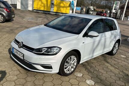 VW Golf 130.000 km 12.100 &euro; Hamburg 21073
