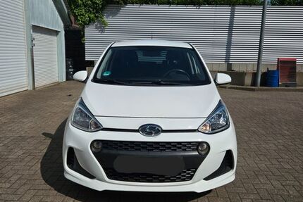 Hyundai i10 109.994 km 6.990 &euro; Schenefeld 22869