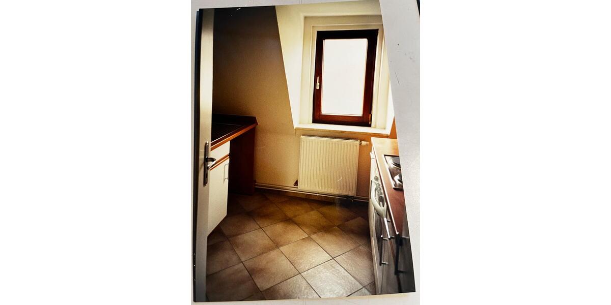 Dachgeschoßwohnung Pinneberg - 2.5 Zimmer, 48 m&sup2;, 120.000&euro; | Angebot:26960579