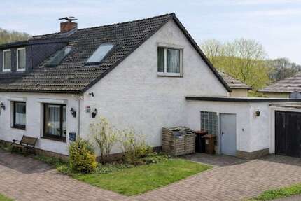 Haus Sievershütten - 7 Zimmer, 179 m&sup2;, 329.000&euro; | Angebot:25478677