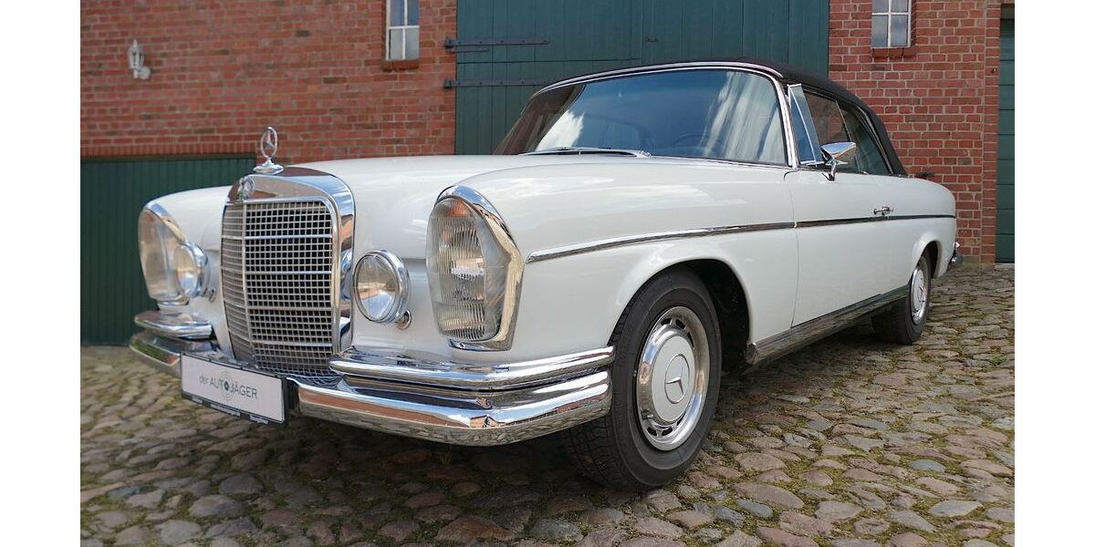 Mercedes-Benz 280 21.790 km 138.500 &euro; Hamburg 22047