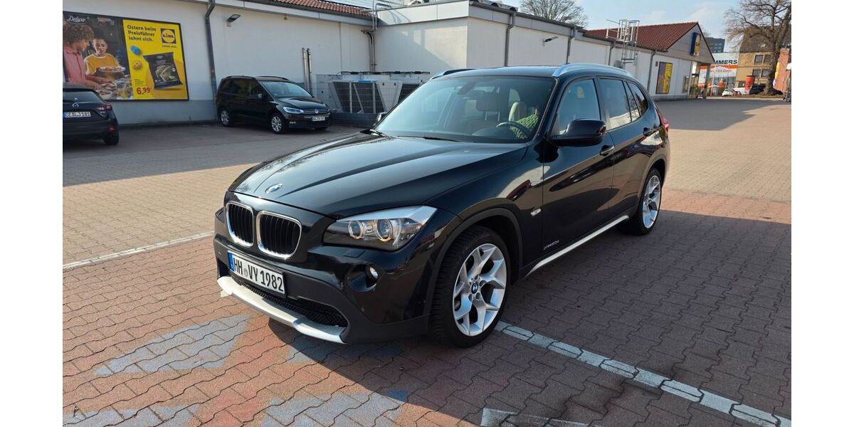 BMW X1 139.480 km 9.900 &euro; Hamburg 22087