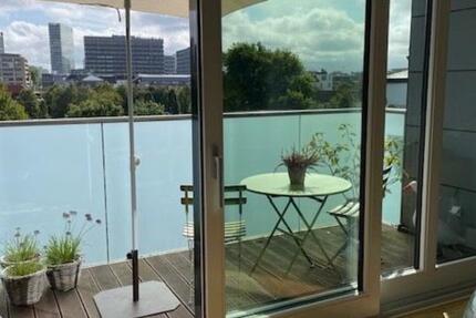 Wohnung Hamburg Uhlenhorst - 1 Zimmer, 47 m&sup2;, 1.400&euro; | Angebot:25805378