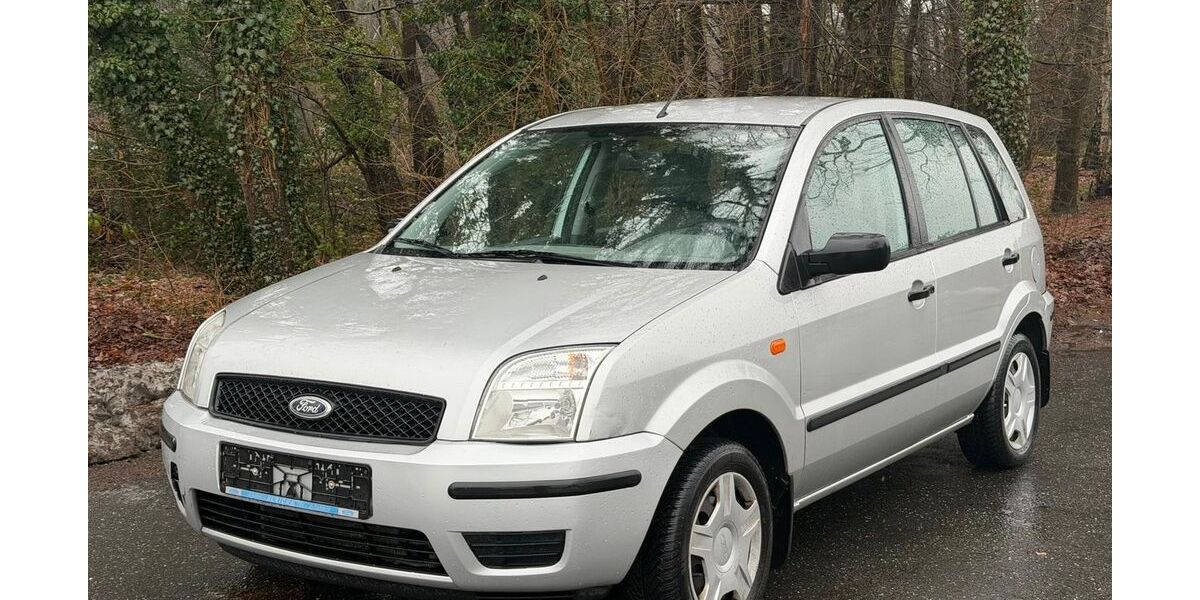 Ford Fusion 99.000 km 2.950 &euro; Hamburg 22525