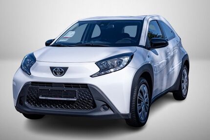 Toyota Aygo (X) 46.508 km 11.990 &euro; Hamburg 22529