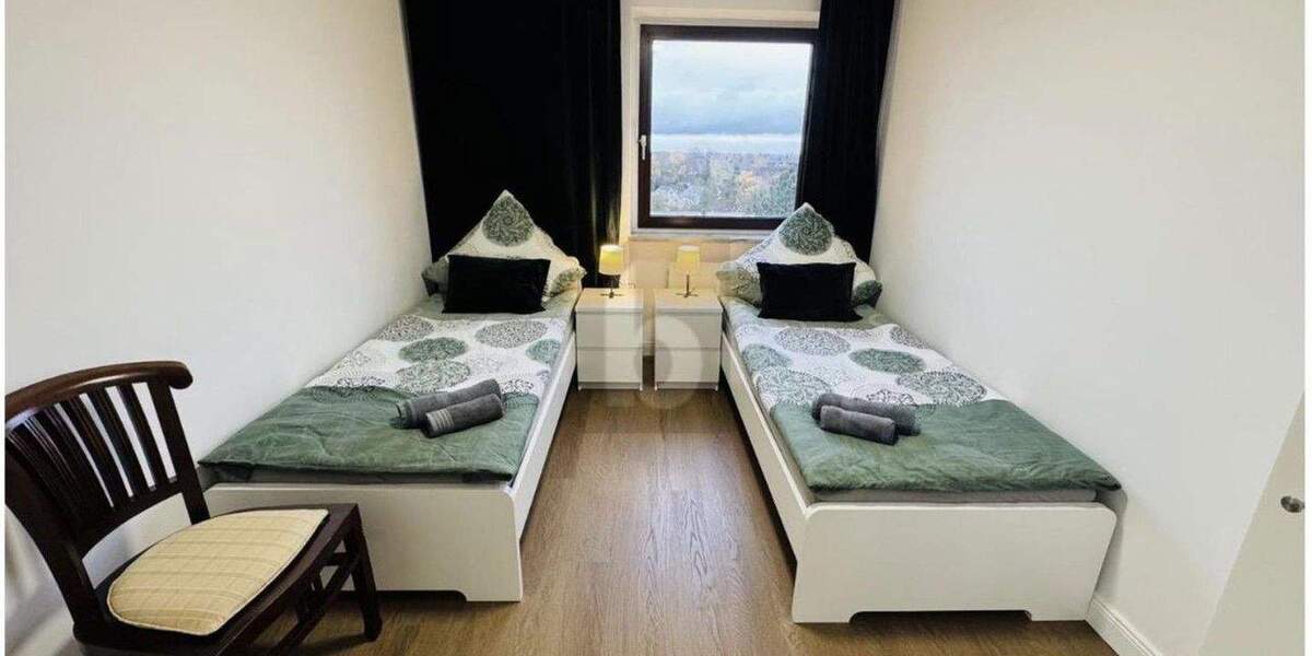 Etagenwohnung Hamburg Rahlstedt - 5 Zimmer, 120 m&sup2;, 3.890&euro; | Angebot:25657547