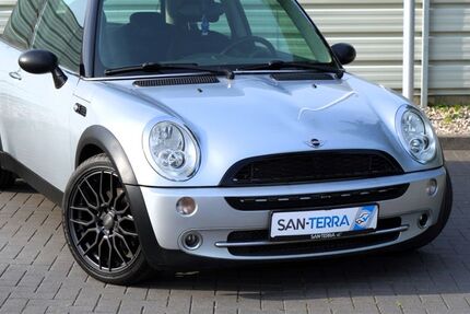 Mini ONE 236.167 km 1.345 &euro; Moorrege (bei Hamburg) 25436