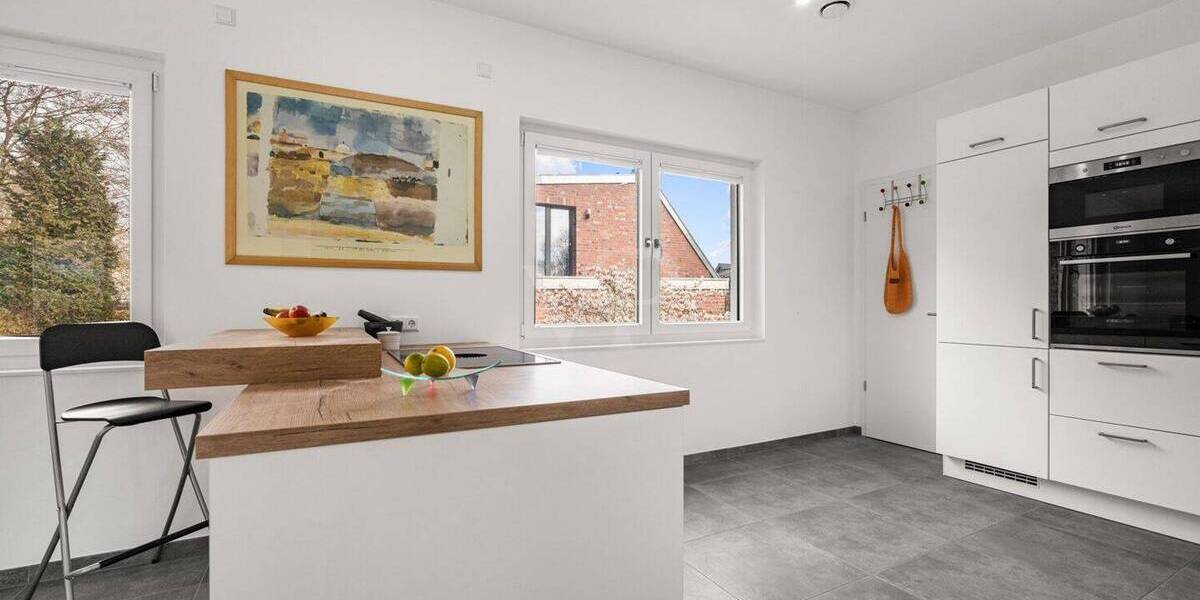 Mehrfamilienhaus, Wohnhaus Ahrensburg - 6 Zimmer, 196 m&sup2;, 1.295.000&euro; | Angebot:26276732