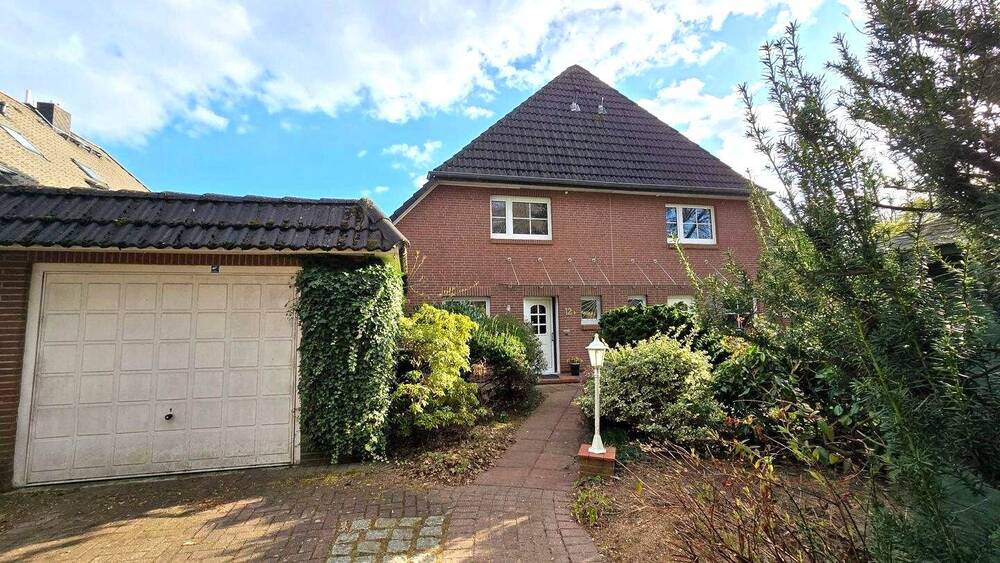 Doppelhaushälfte Hamburg Rahlstedt - 3 Zimmer, 110 m&sup2;, 1.639&euro; | Angebot:25969677