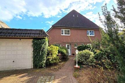 Haus Hamburg Rahlstedt - 3 Zimmer, 110 m&sup2;, 1.639&euro; | Angebot:25969677