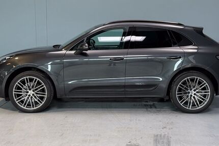 Porsche Macan 42.342 km 51.911 &euro; Hamburg 22339