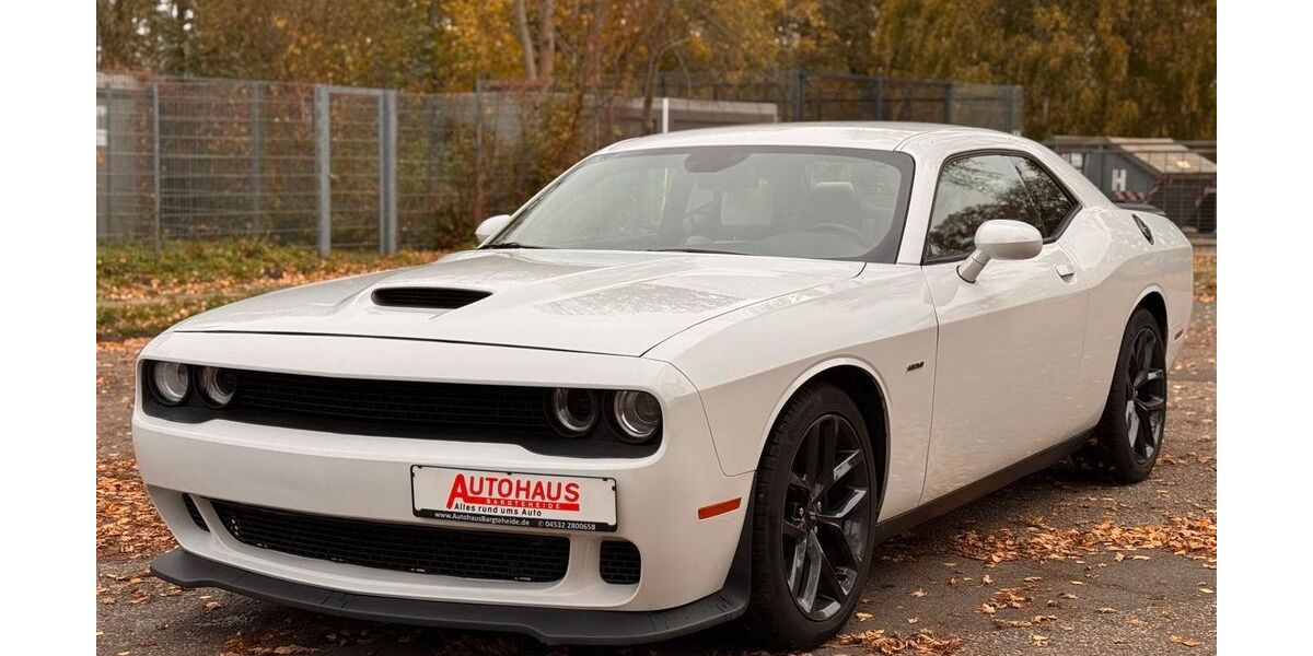 Dodge Challenger 36.000 km 25.999 &euro; Bargteheide 22941