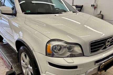 Volvo XC90 216.650 km 14.990 &euro; Hamburg 22529