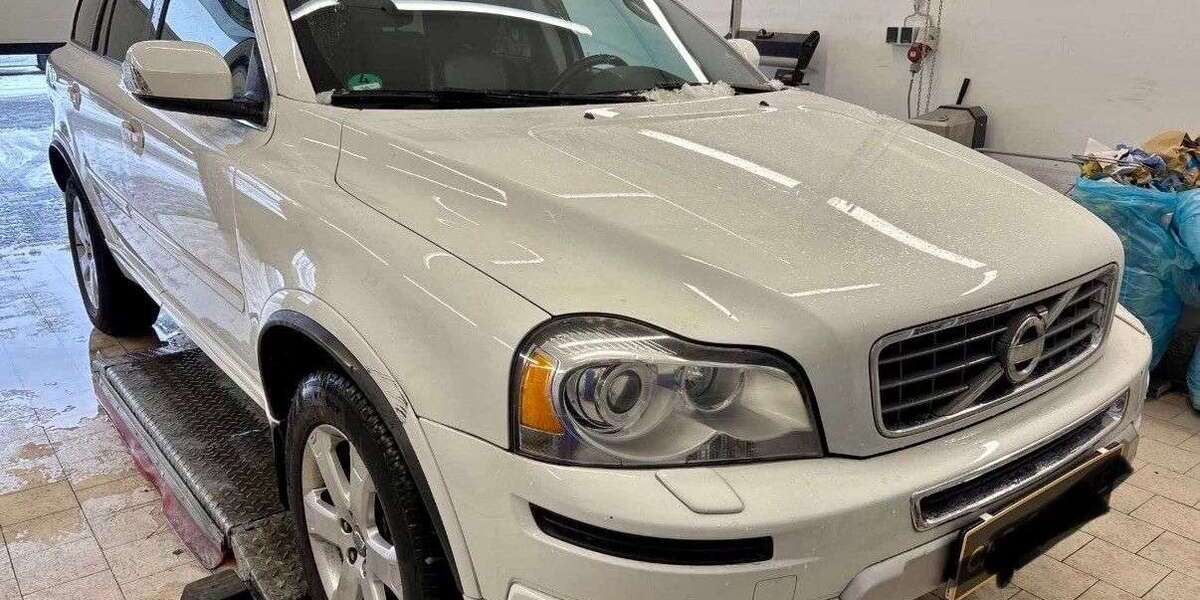 Volvo XC90 216.650 km 14.990 &euro; Hamburg 22529