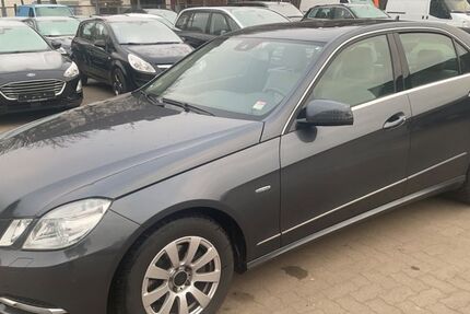 Mercedes-Benz E 220 289.972 km 6.999 &euro; Hamburg 21107
