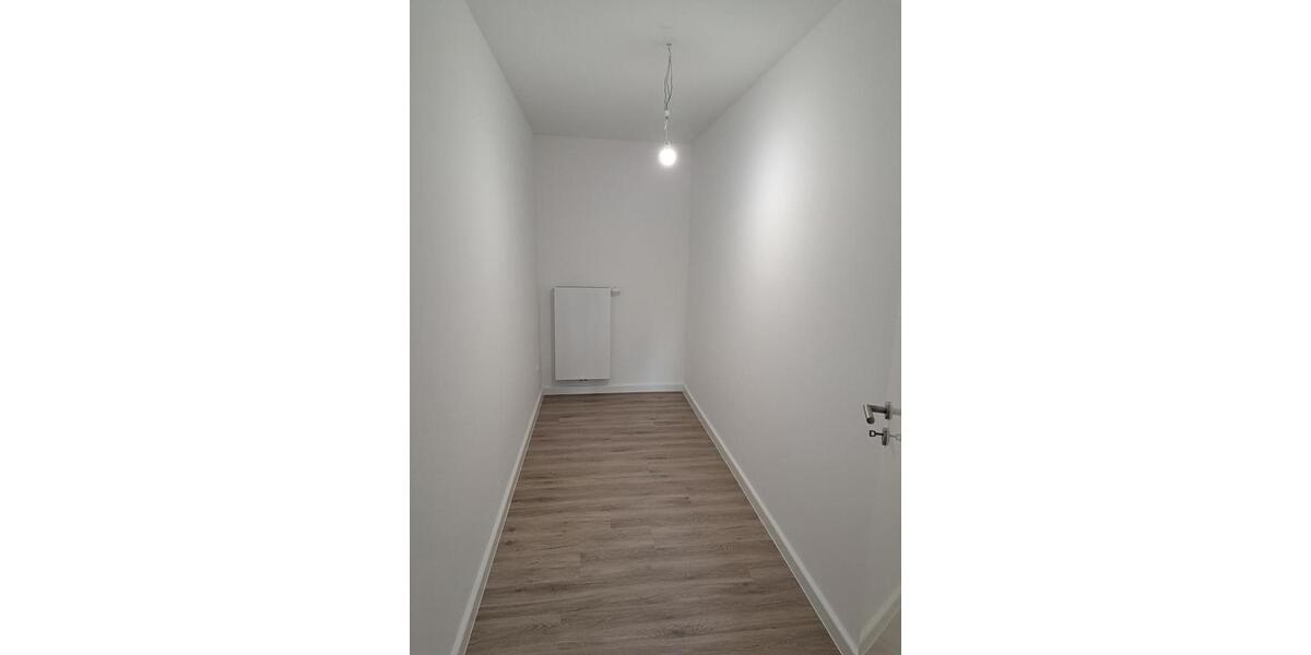 Erdgeschoßwohnung Bad Oldesloe - 2 Zimmer, 90 m&sup2;, 1.170&euro; | Angebot:25614852