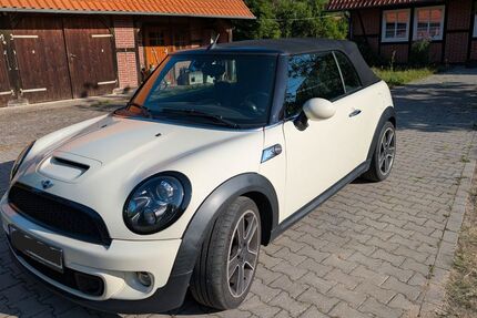 Mini Cooper S Cabrio 121.400 km 10.999 &euro; Hamburg 20535